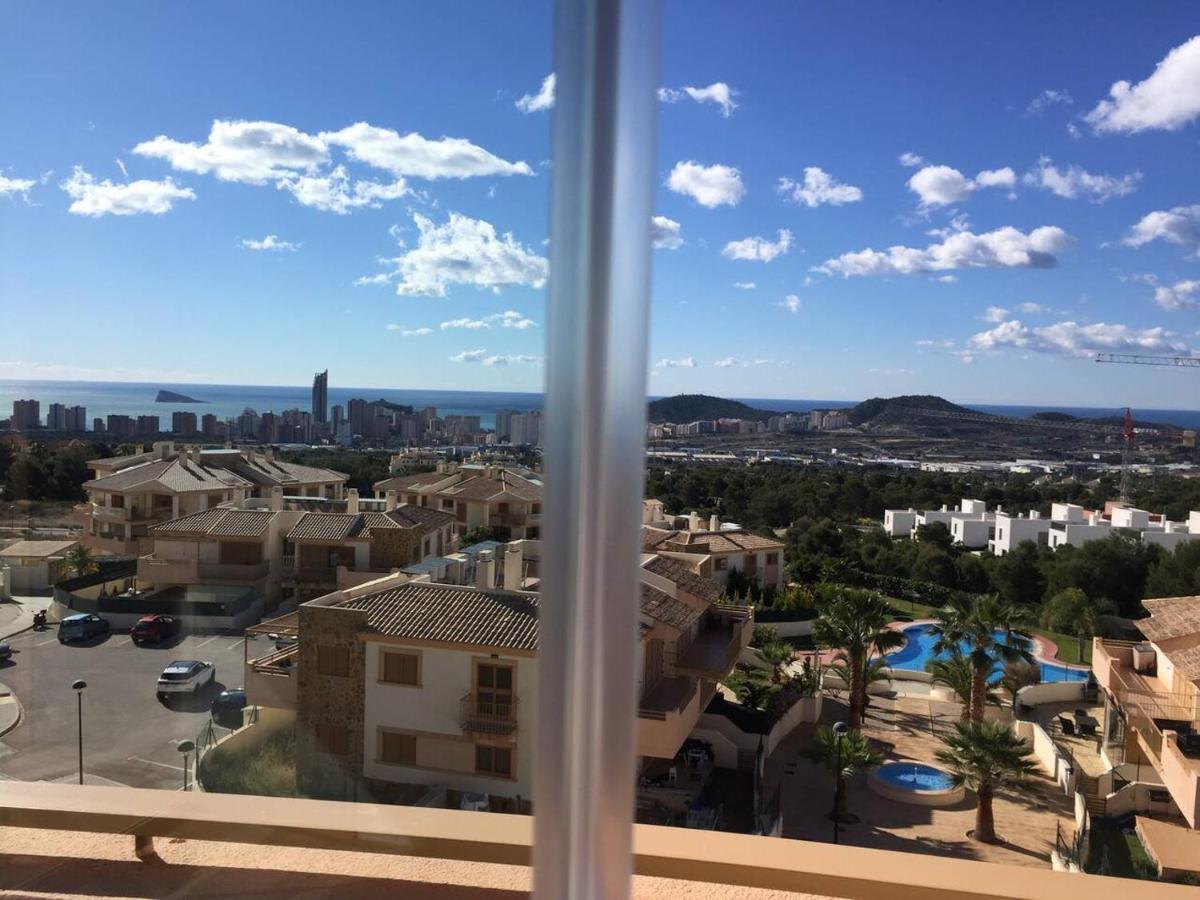 2 Bed Penthouse Apartment - Sea Views - Sleeps 4 Finestrat Exterior photo