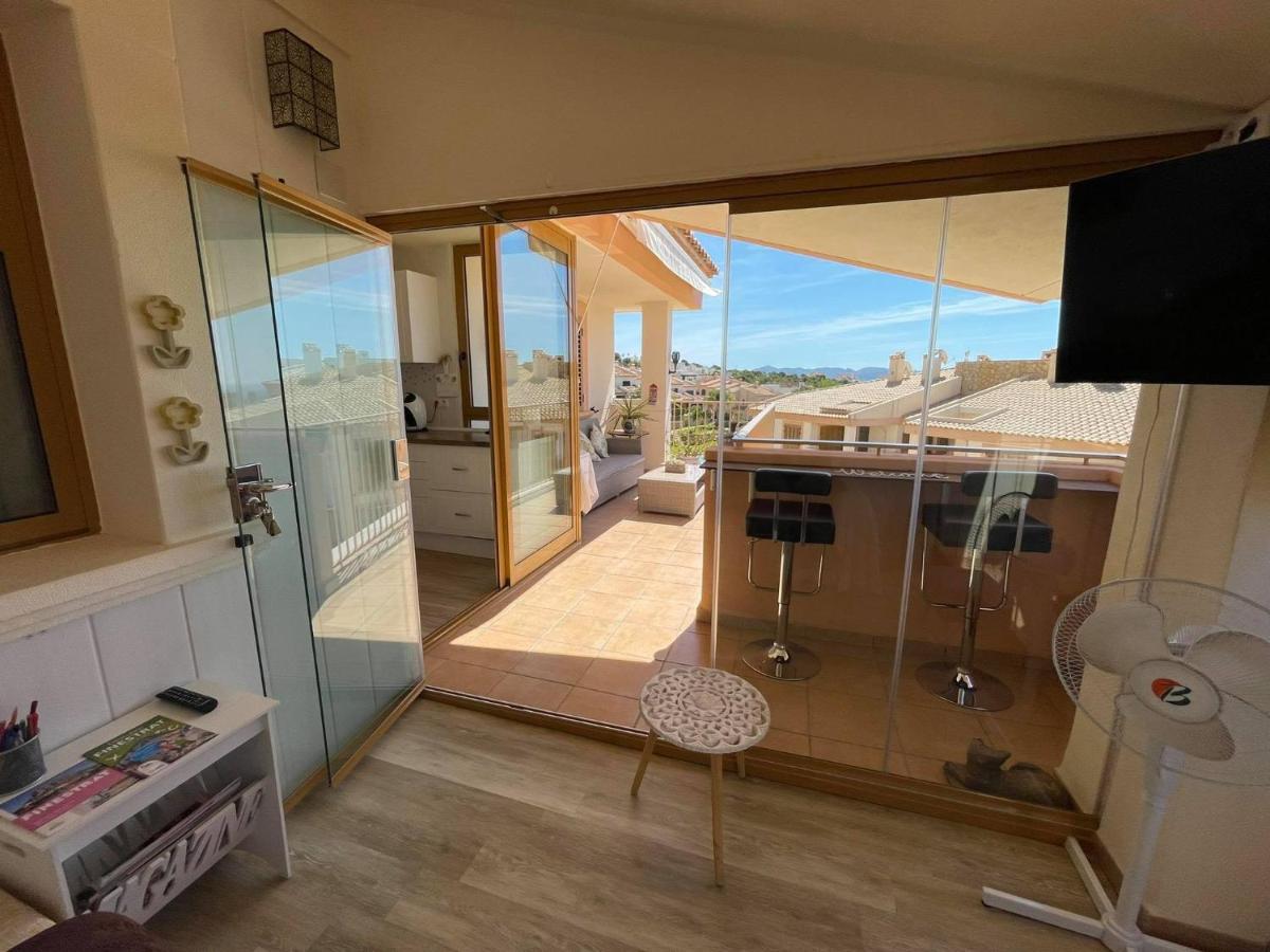 2 Bed Penthouse Apartment - Sea Views - Sleeps 4 Finestrat Exterior photo